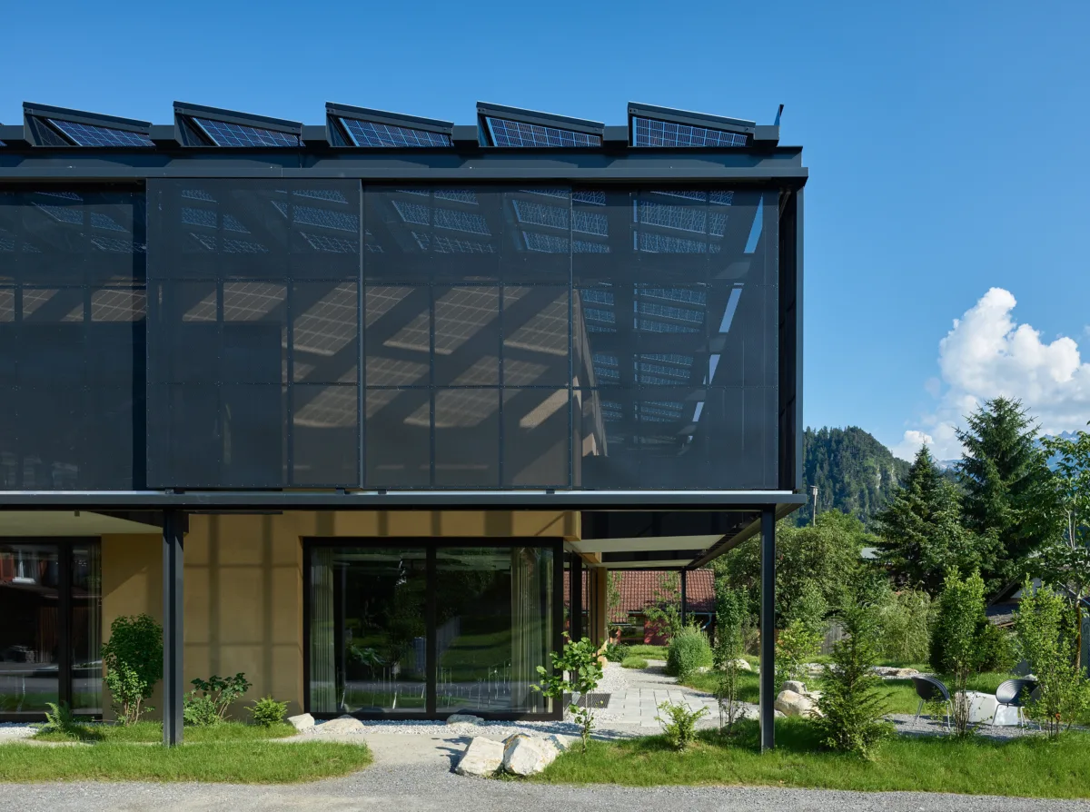 Safeside Headquarter von Hammerer Architekten