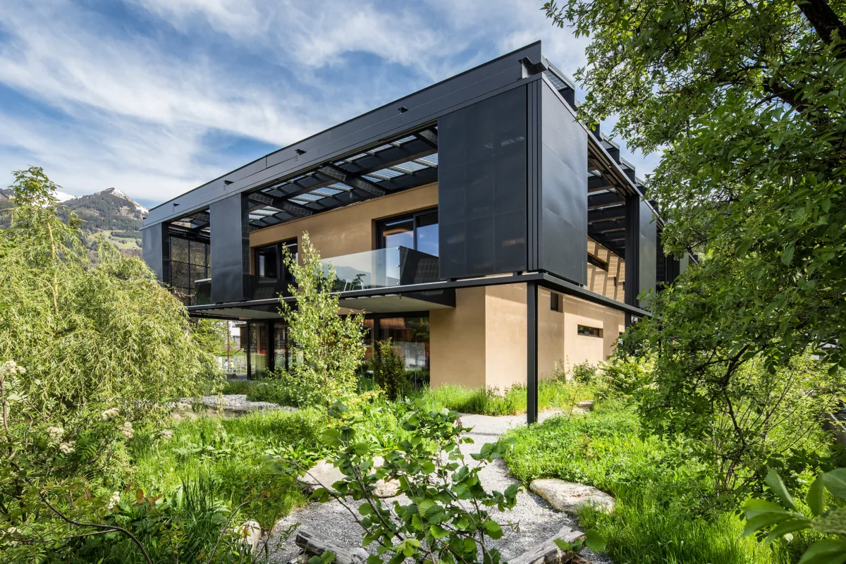 Safeside Headquarter von Hammerer Architekten