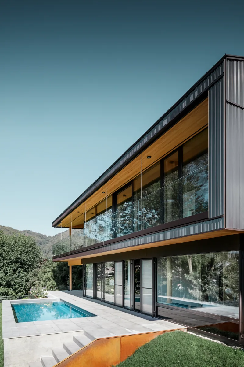Haus mit Pool von Hammerer Architekten
